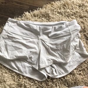 White lululemon shorts